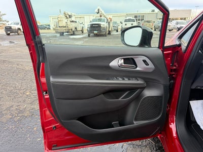 2026 Chrysler Pacifica PACIFICA LIMITED AWD