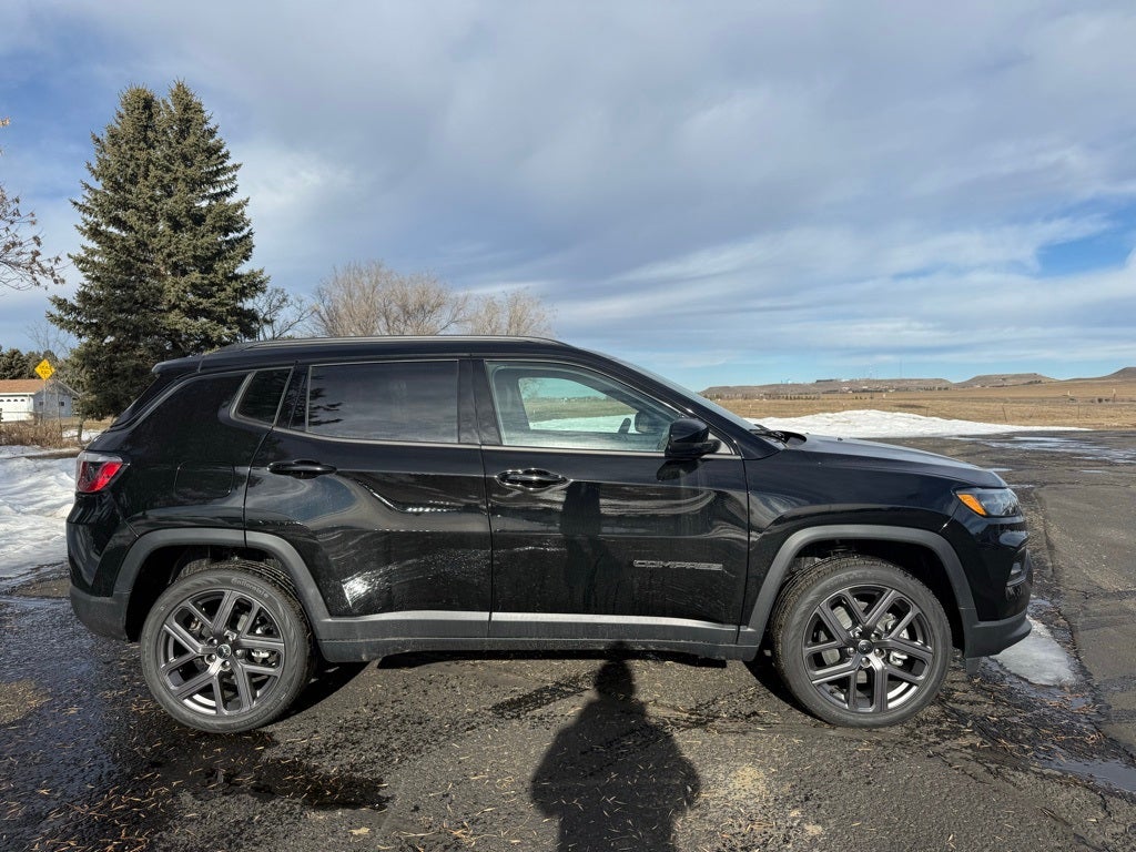2026 Jeep Compass COMPASS LIMITED 4X4