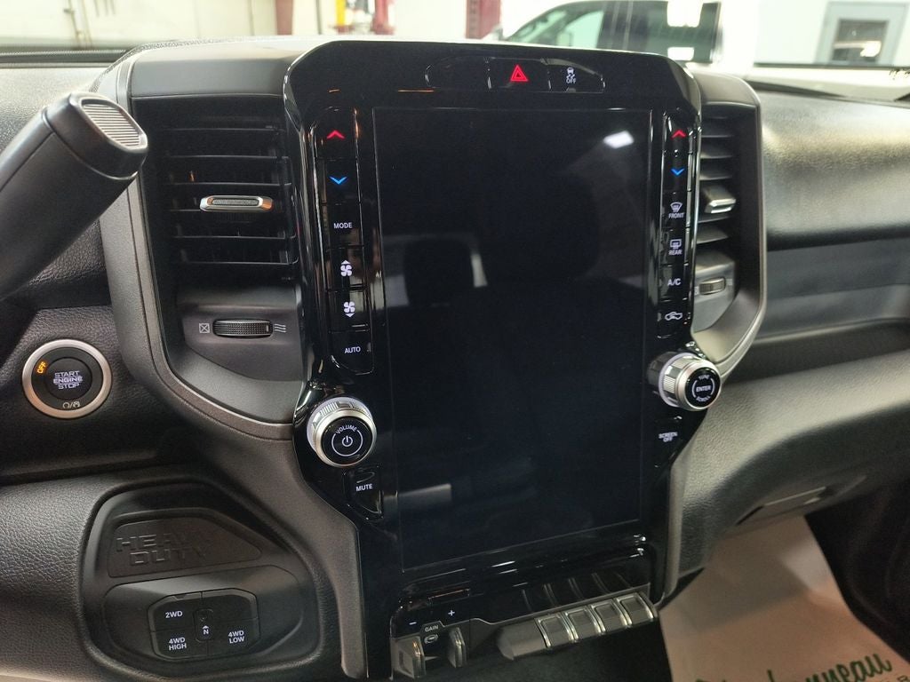 2026 RAM Ram 3500 RAM 3500 TRADESMAN CREW CAB 4X4 8' BOX