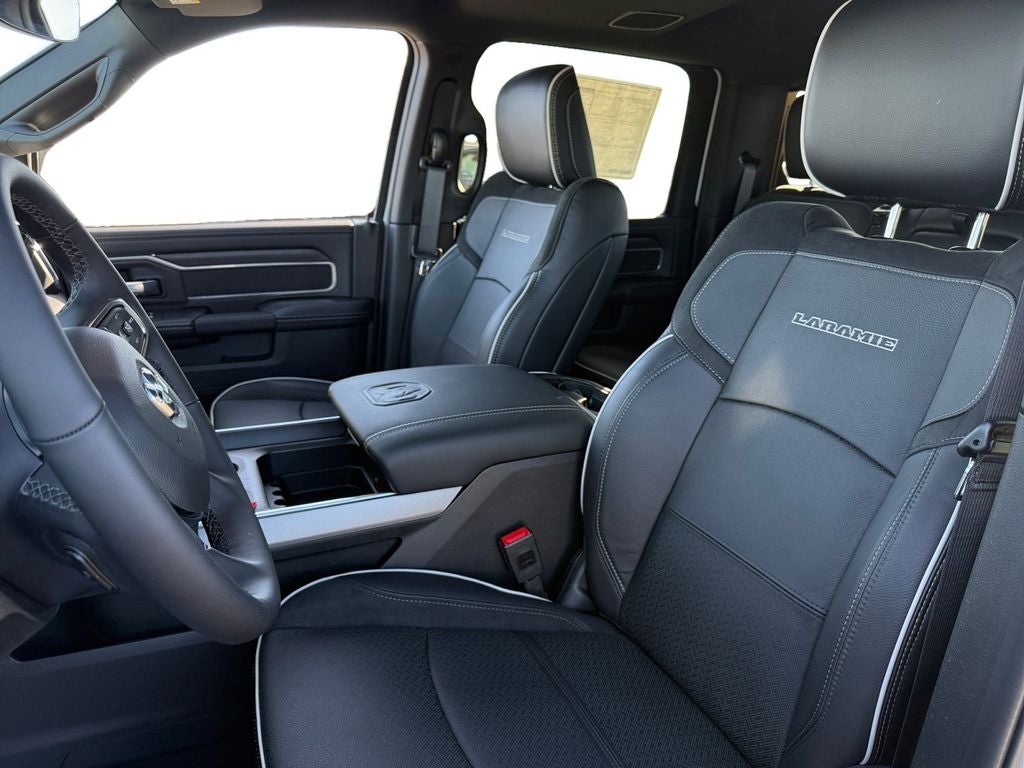 2026 RAM Ram 2500 RAM 2500 LARAMIE CREW CAB 4X4 6'4' BOX