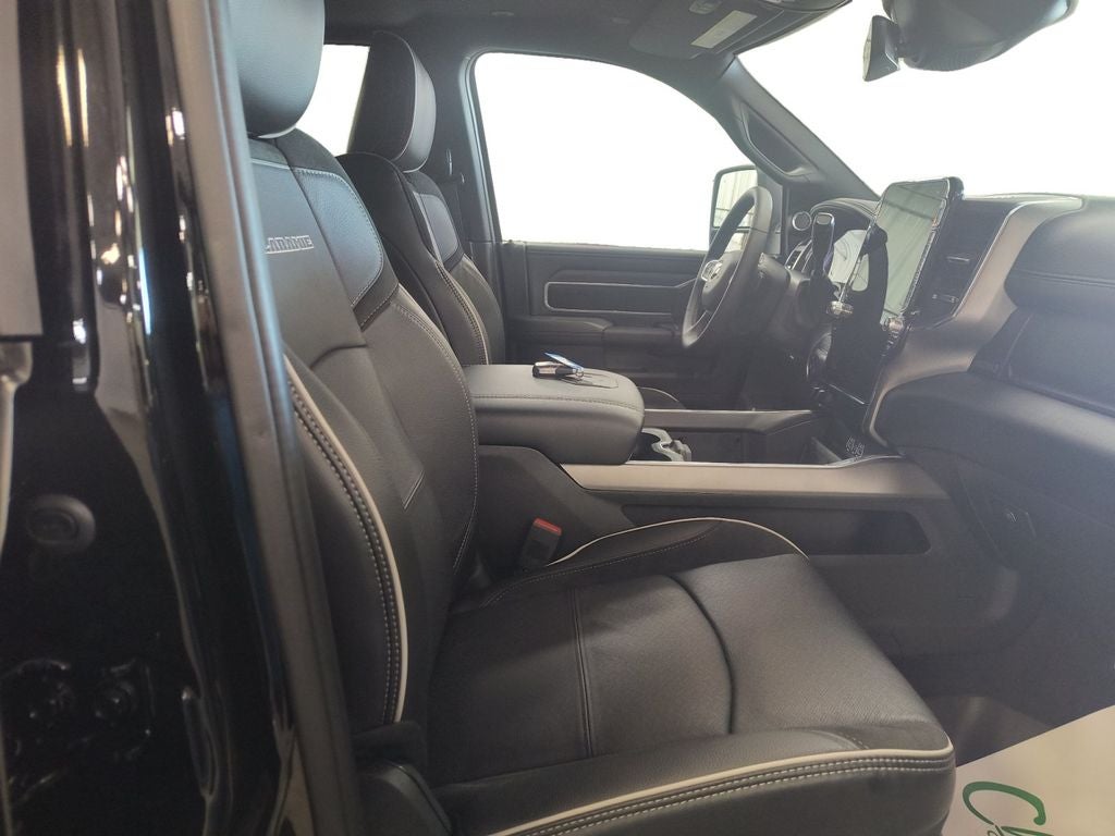2026 RAM 2500 Laramie Crew Cab 4x4 6'4' Box