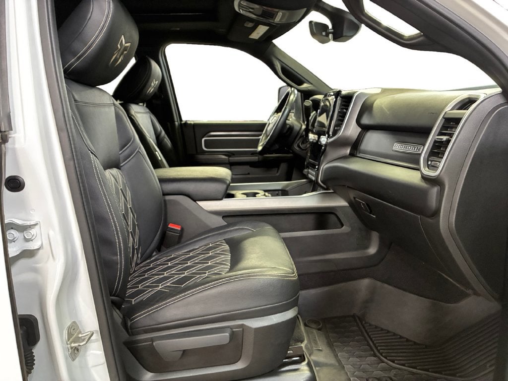 2023 RAM 3500 Big Horn Crew Cab 4x4 8' Box