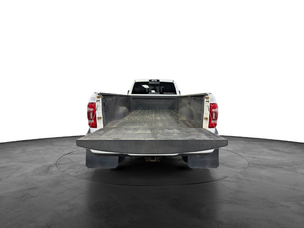 2023 RAM 3500 Big Horn Crew Cab 4x4 8' Box
