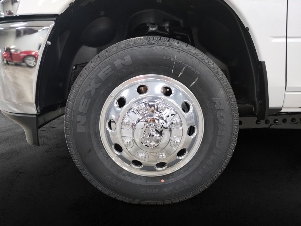 2027 RAM Ram 3500 RAM 3500 BIG HORN CREW CAB 4X4 8' BOX
