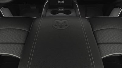 2025 RAM Ram 3500 RAM 3500 LARAMIE MEGA CAB 4X4 6'4' BOX