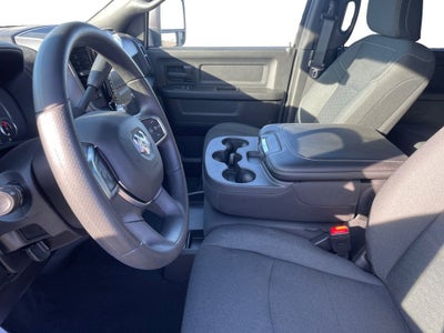 2026 RAM Ram 2500 RAM 2500 BLACK EXPRESS CREW CAB 4X4 6'4' BOX