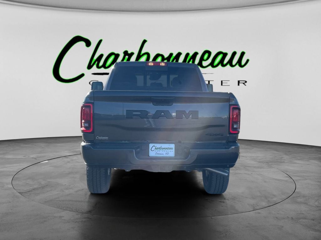 2026 RAM Ram 2500 RAM 2500 BLACK EXPRESS CREW CAB 4X4 6'4' BOX