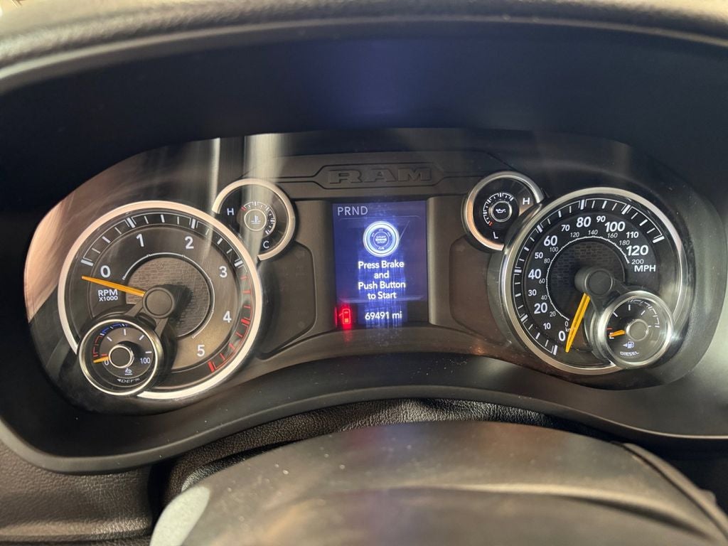 2021 RAM 2500 Big Horn Crew Cab 4x4 6'4' Box