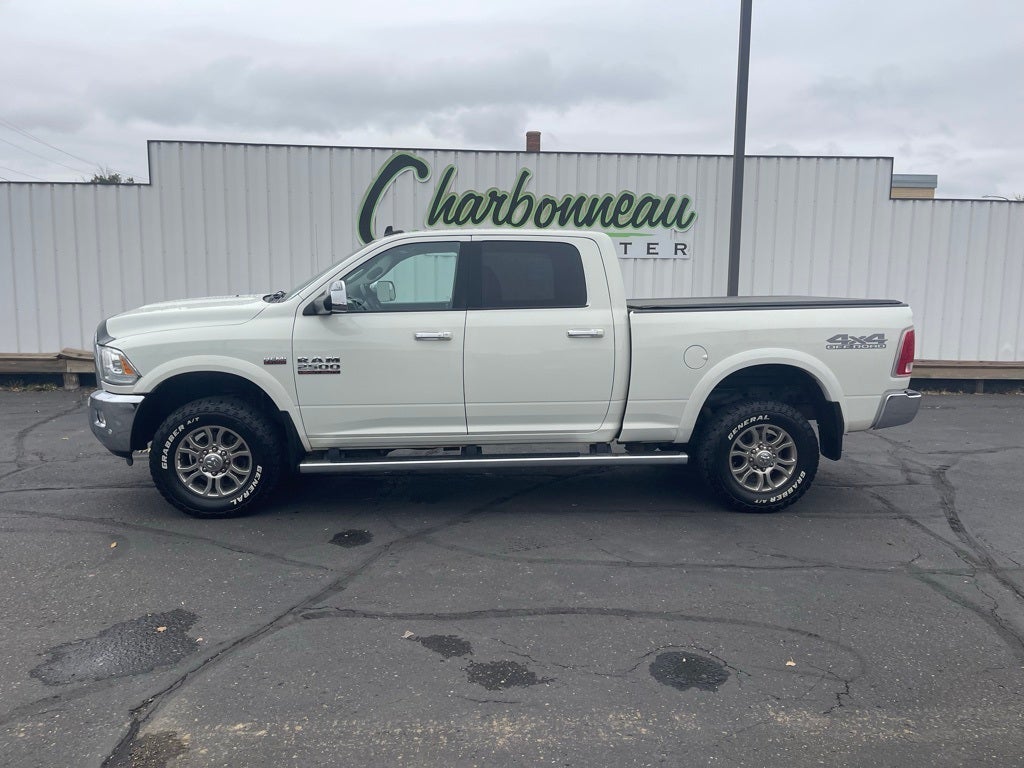 2018 RAM 2500 Laramie Crew Cab 4x4 6'4' Box