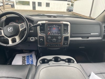 2018 RAM 2500 Laramie Crew Cab 4x4 6'4' Box