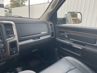 2018 RAM 2500 Laramie Crew Cab 4x4 6'4' Box