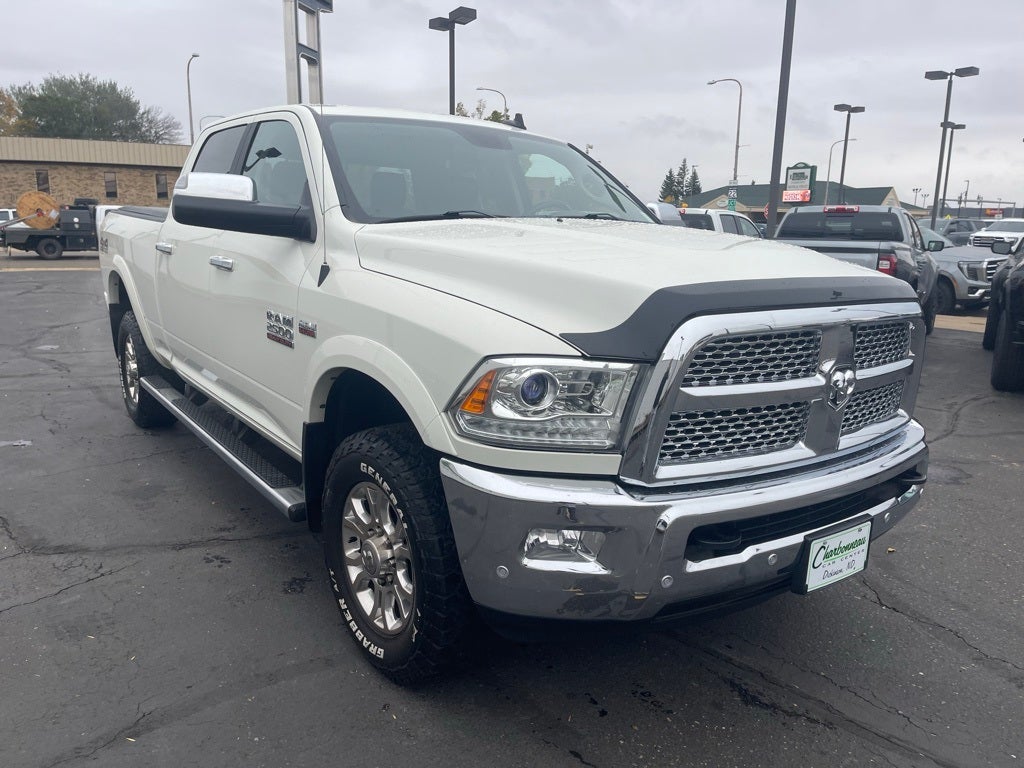 2018 RAM 2500 Laramie Crew Cab 4x4 6'4' Box