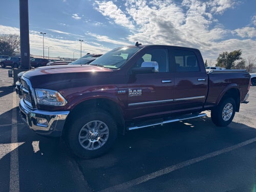 2017 RAM 2500 Laramie Crew Cab 4x4 6'4' Box