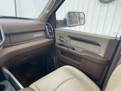 2022 RAM 2500 Laramie Crew Cab 4x4 6'4' Box