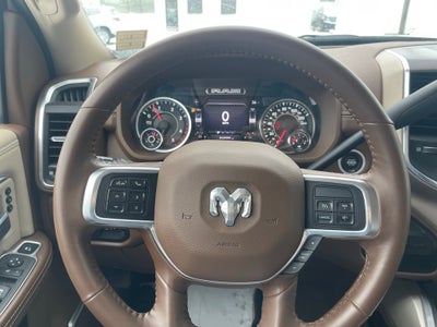 2022 RAM 2500 Laramie Crew Cab 4x4 6'4' Box