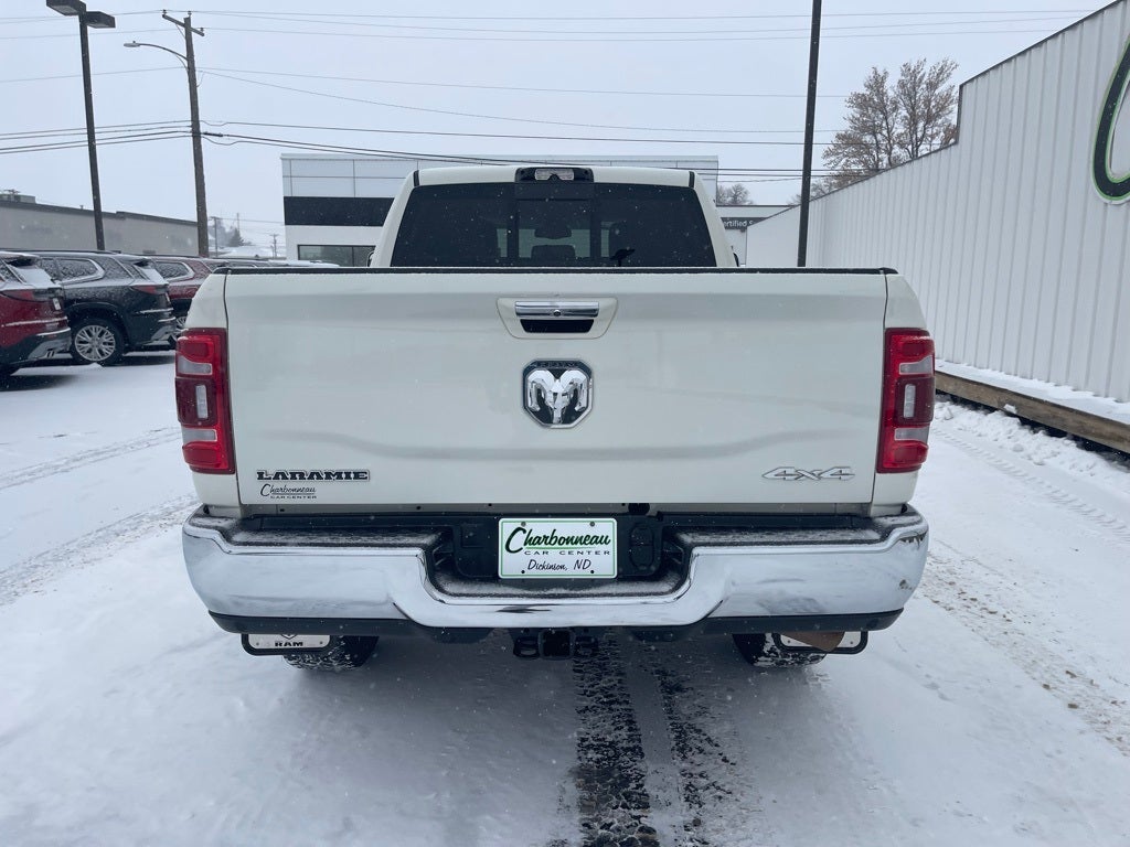 2022 RAM 2500 Laramie Crew Cab 4x4 6'4' Box