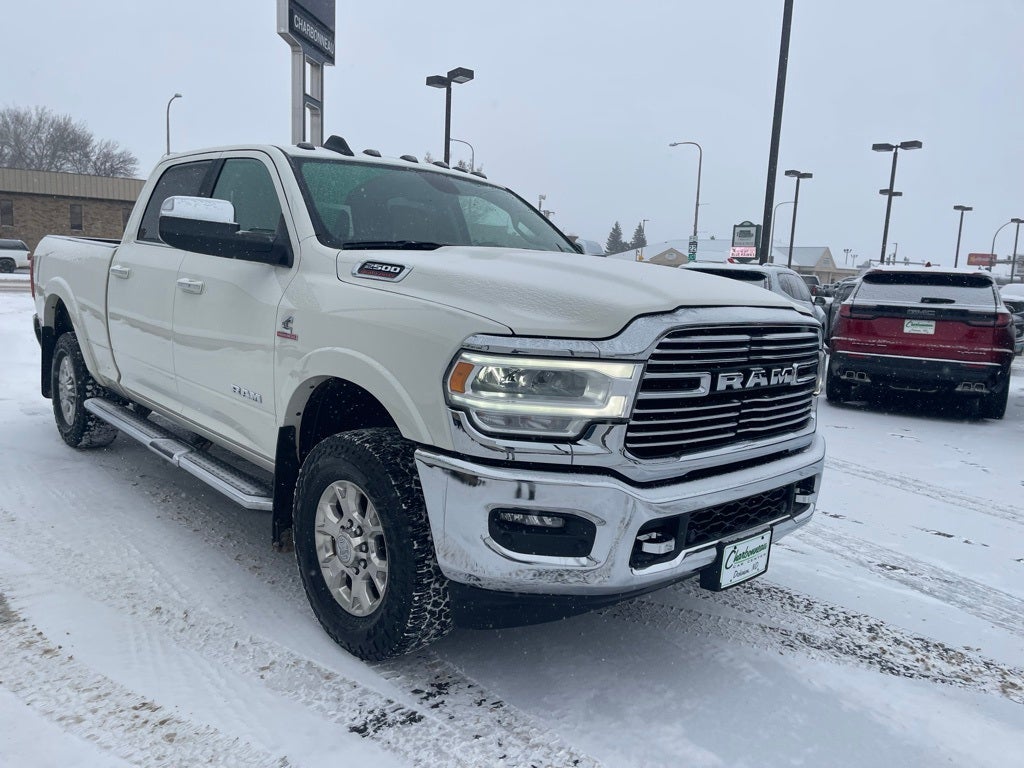 2022 RAM 2500 Laramie Crew Cab 4x4 6'4' Box