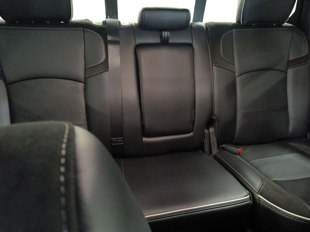 2025 RAM 2500 Laramie Crew Cab 4x4 8' Box