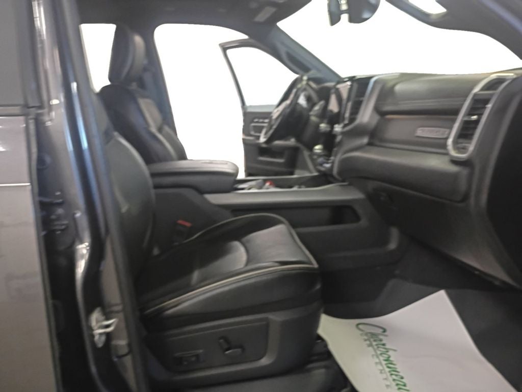 2020 RAM 2500 Laramie Mega Cab 4x4 6'4' Box