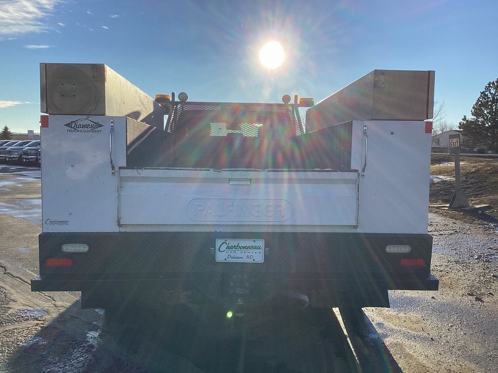 2016 RAM 5500 Chassis Tradesman/SLT/Laramie