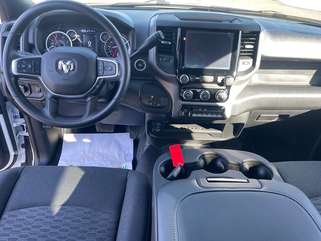 2026 RAM Ram 5500 Chassis Cab RAM 5500 TRADESMAN CHASSIS CREW CAB 4X4 84' CA