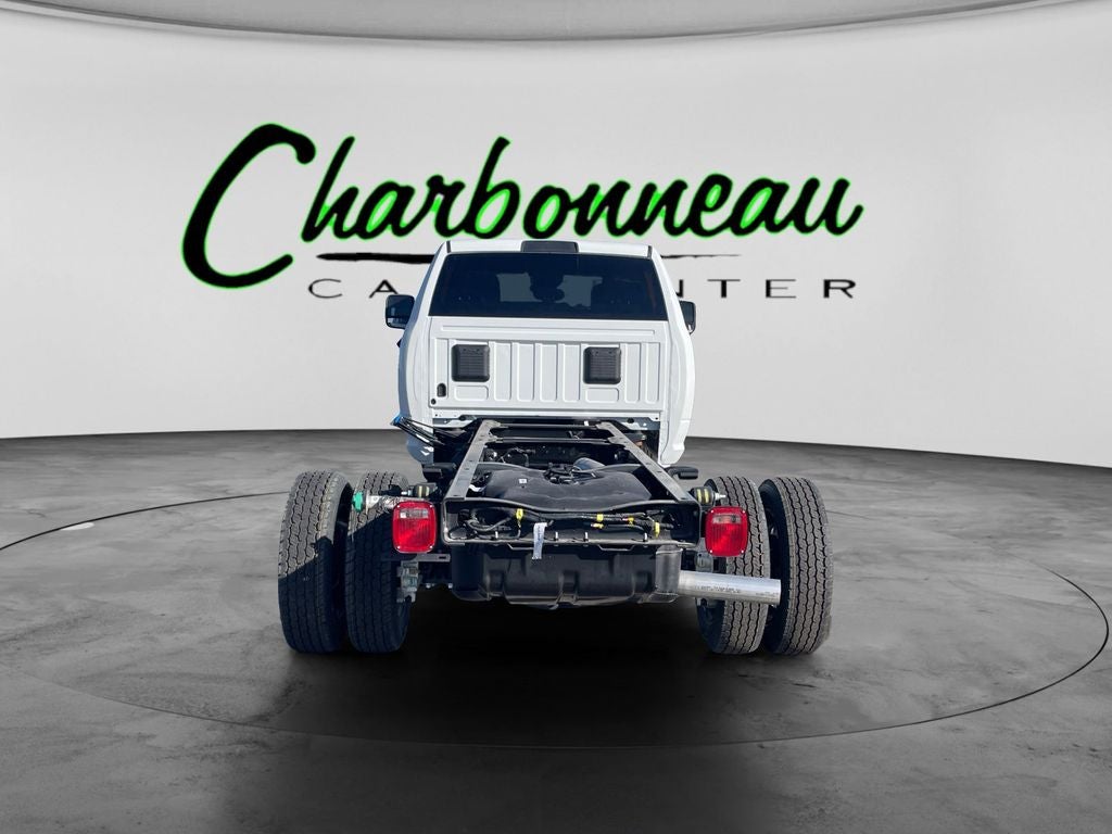 2026 RAM Ram 5500 Chassis Cab RAM 5500 TRADESMAN CHASSIS CREW CAB 4X4 84' CA