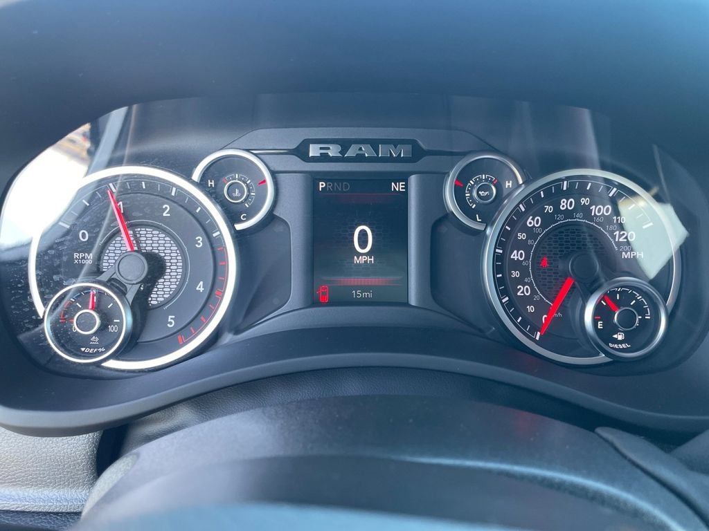 2026 RAM Ram 5500 Chassis Cab RAM 5500 TRADESMAN CHASSIS CREW CAB 4X4 84' CA