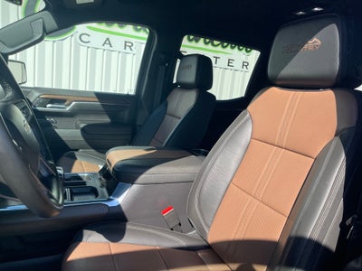 2023 Chevrolet Silverado 1500 4WD Crew Cab Short Bed High Country