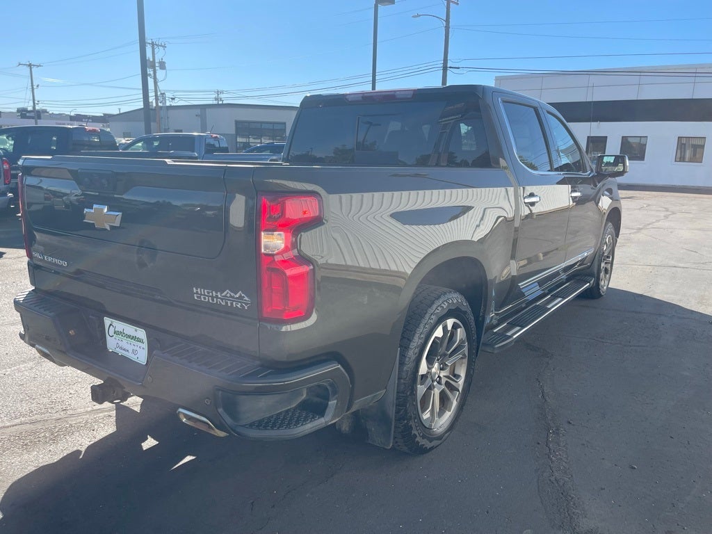 2023 Chevrolet Silverado 1500 4WD Crew Cab Short Bed High Country