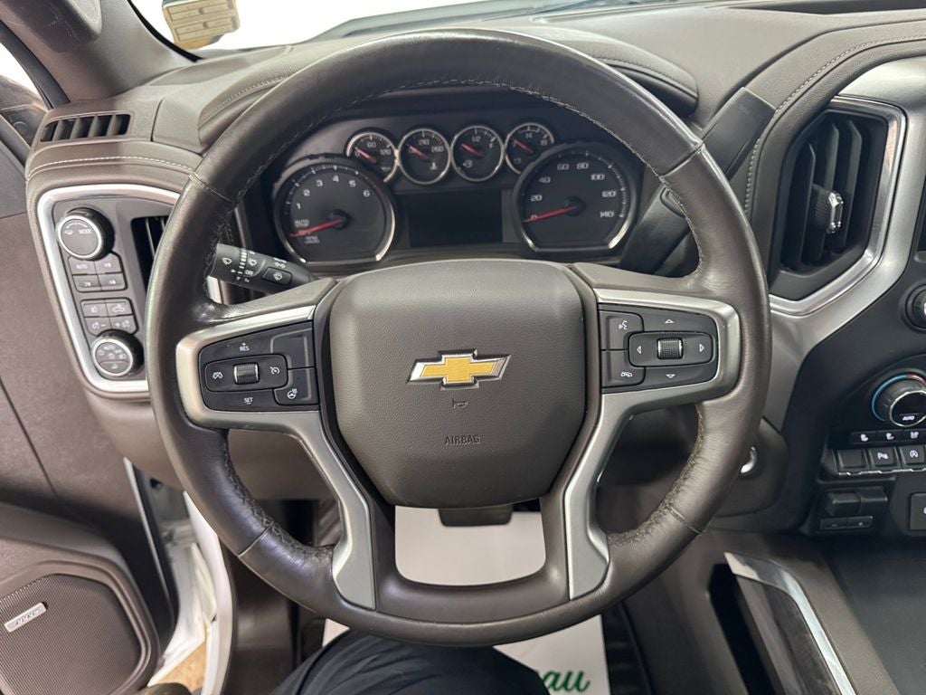 2020 Chevrolet Silverado 1500 4WD Crew Cab Short Bed LTZ