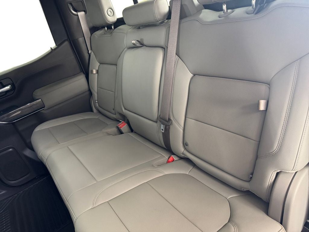 2020 Chevrolet Silverado 1500 4WD Crew Cab Short Bed LTZ