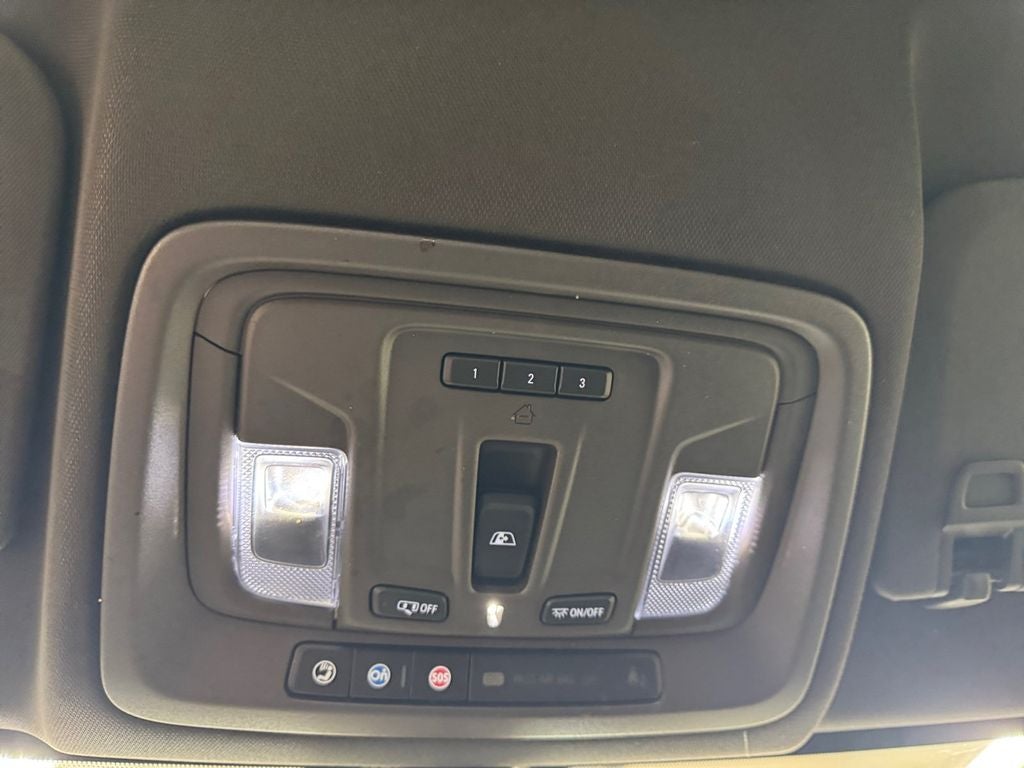 2020 Chevrolet Silverado 1500 4WD Crew Cab Short Bed LTZ