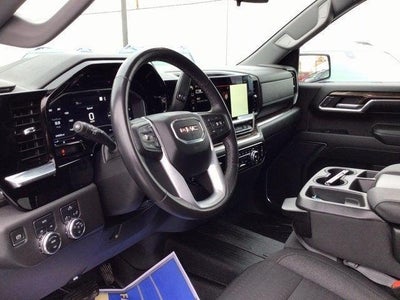 2022 GMC Sierra 1500 4WD Crew Cab Short Box Elevation