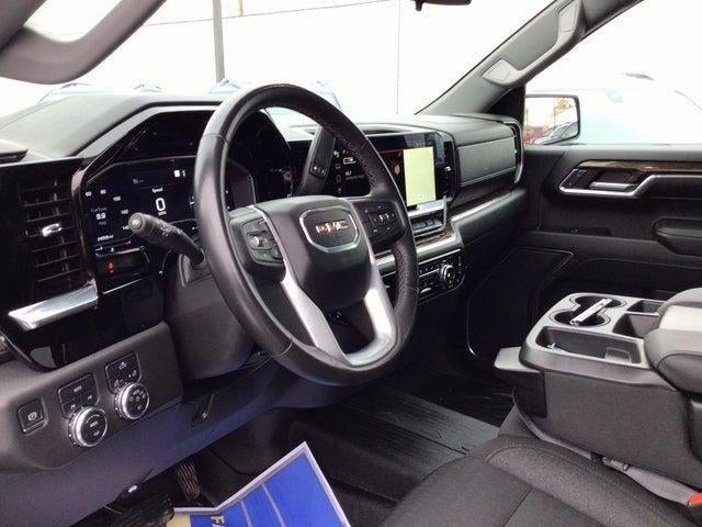 2022 GMC Sierra 1500 4WD Crew Cab Short Box Elevation