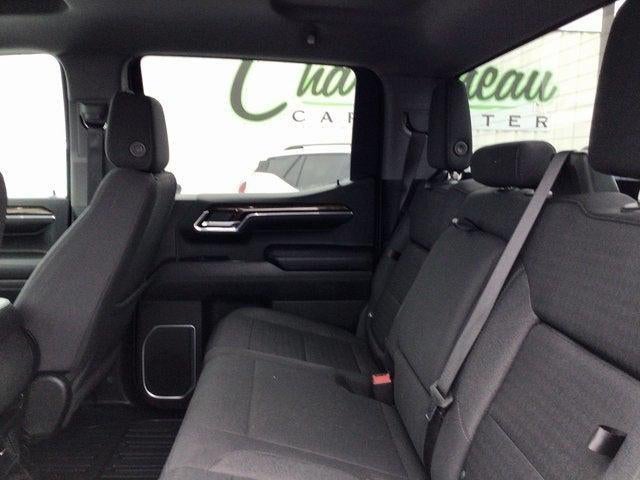 2022 GMC Sierra 1500 4WD Crew Cab Short Box Elevation
