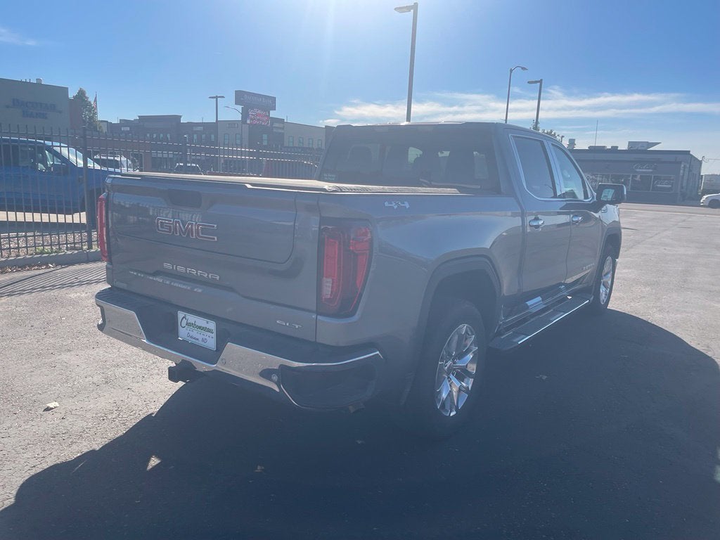 2021 GMC Sierra 1500 4WD Crew Cab Short Box SLT