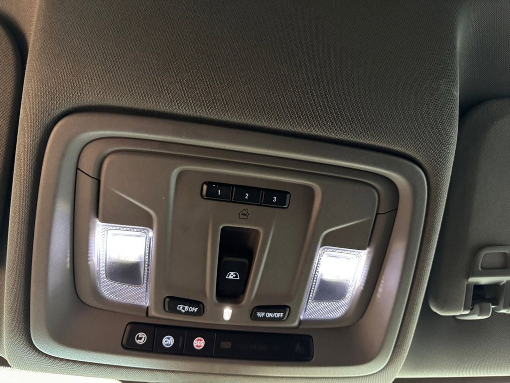 2020 GMC Sierra 1500 4WD Crew Cab Short Box SLT