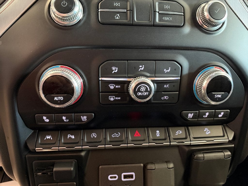 2020 GMC Sierra 1500 4WD Crew Cab Short Box SLT