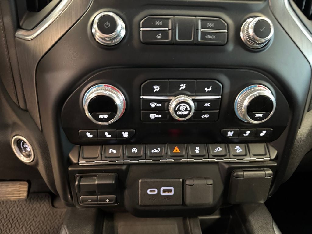 2020 GMC Sierra 1500 4WD Crew Cab Short Box Denali