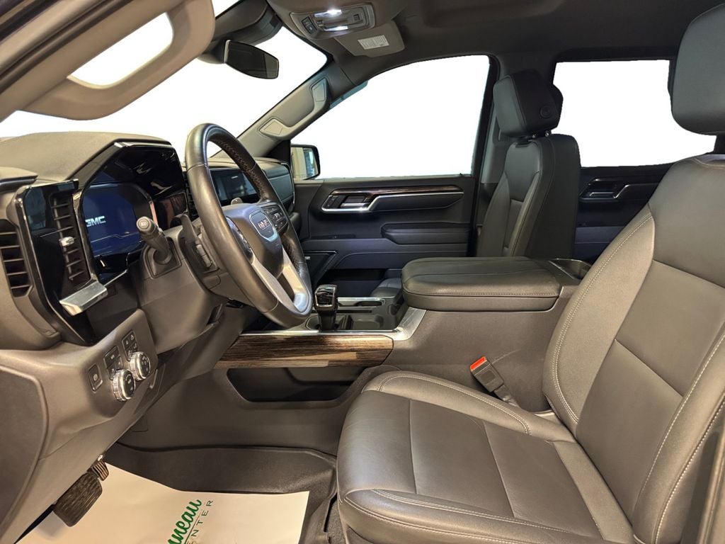 2023 GMC Sierra 1500 4WD Crew Cab Standard Box Elevation