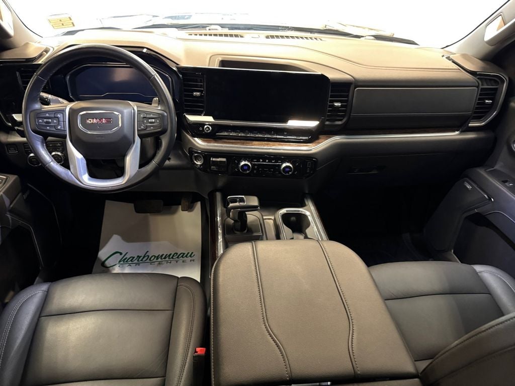 2023 GMC Sierra 1500 4WD Crew Cab Standard Box Elevation