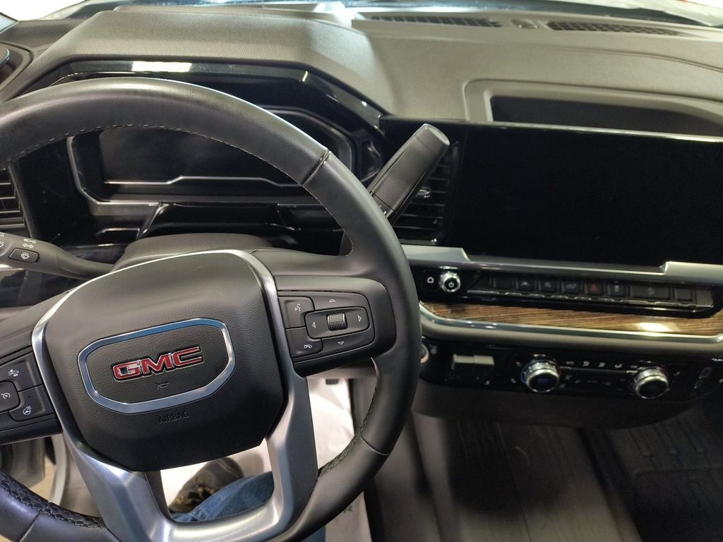 2024 GMC Sierra 1500 4WD Crew Cab Short Box Elevation with 3SB