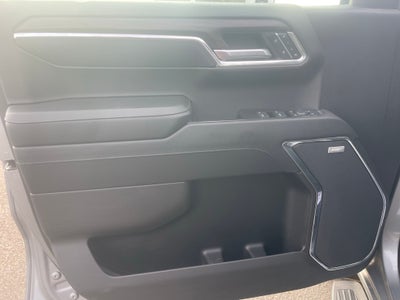 2024 GMC Sierra 1500 4WD Crew Cab Short Box SLT