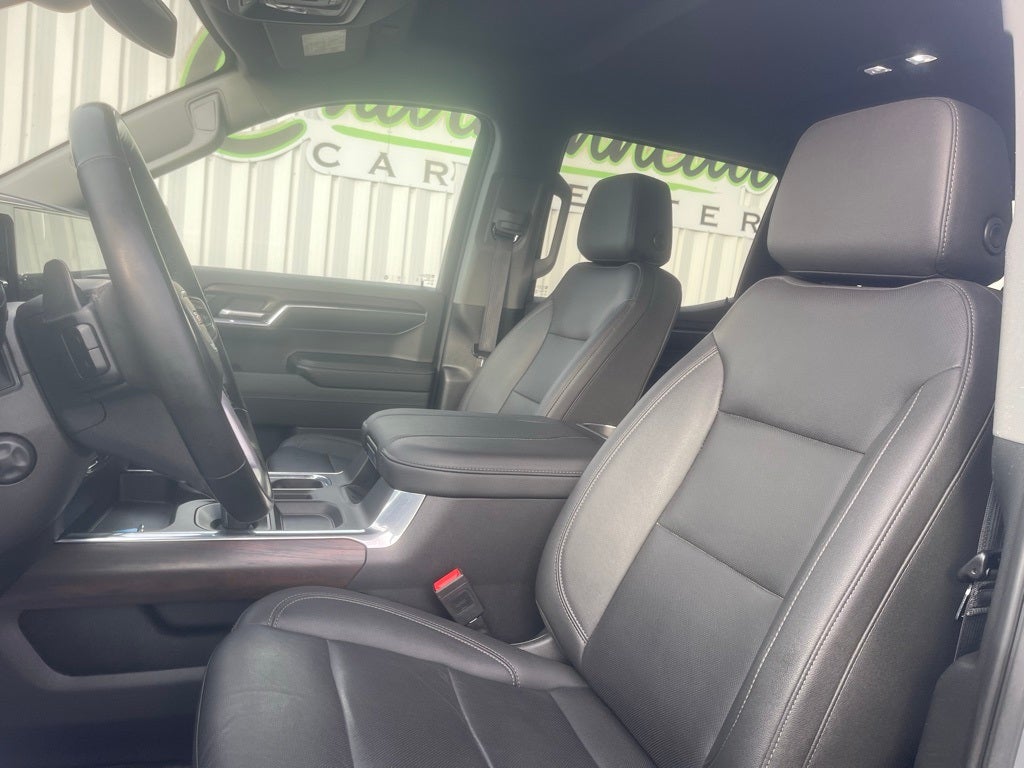 2024 GMC Sierra 1500 4WD Crew Cab Short Box SLT