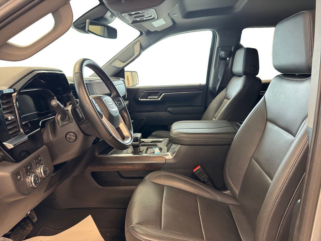 2024 GMC Sierra 1500 4WD Crew Cab Standard Box SLT