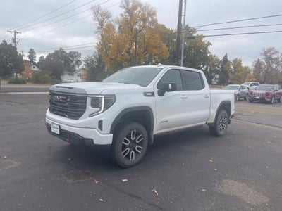 2022 GMC Sierra 1500 4WD Crew Cab Short Box AT4