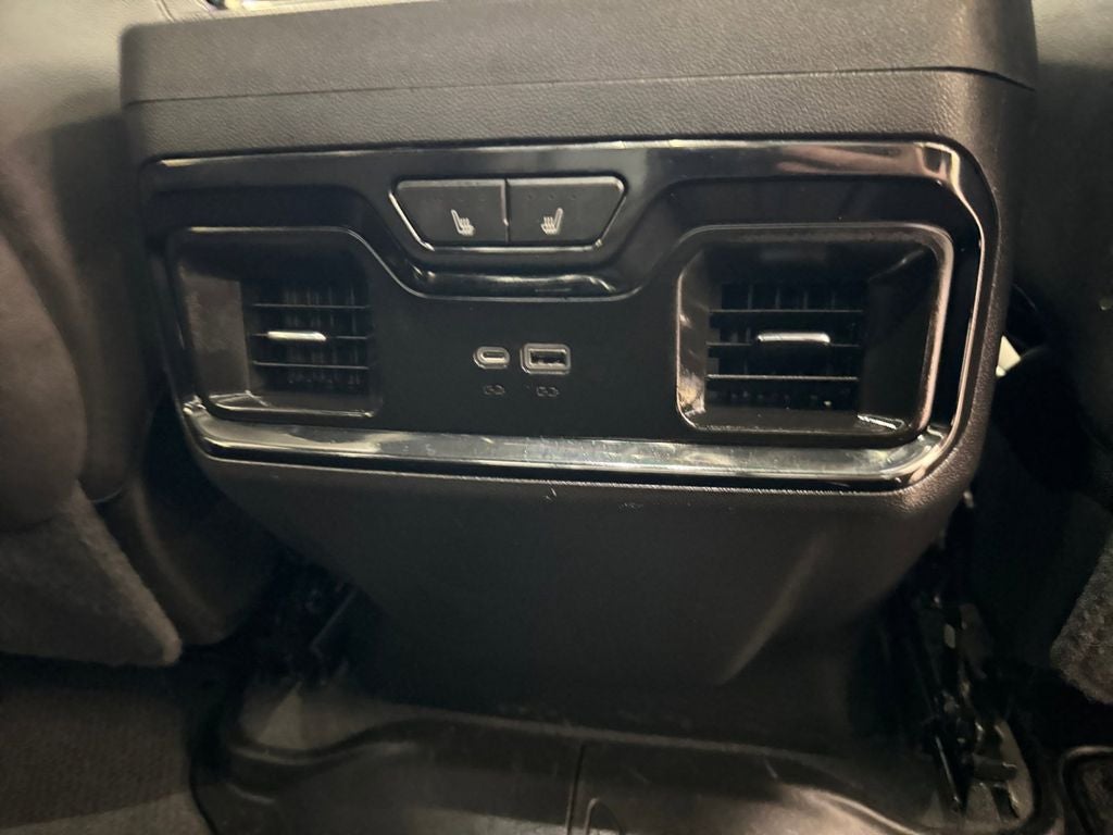 2022 GMC Sierra 1500 4WD Crew Cab Short Box AT4X