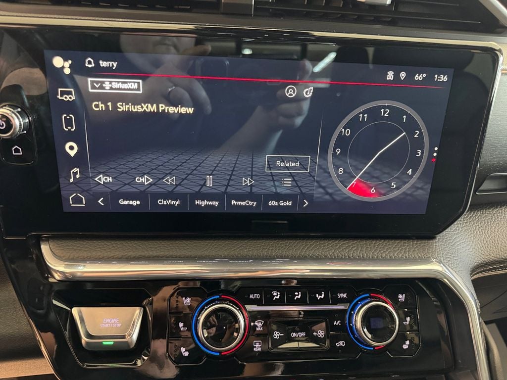 2023 GMC Sierra 1500 4WD Crew Cab Short Box Denali