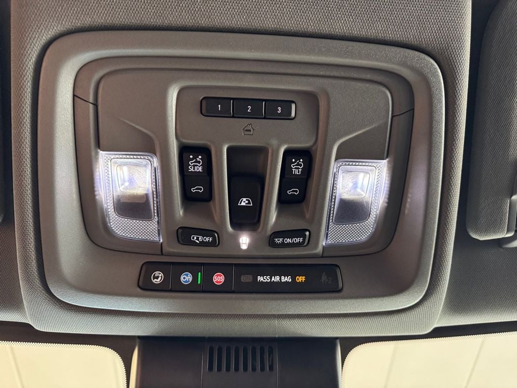 2023 GMC Sierra 1500 4WD Crew Cab Short Box Denali