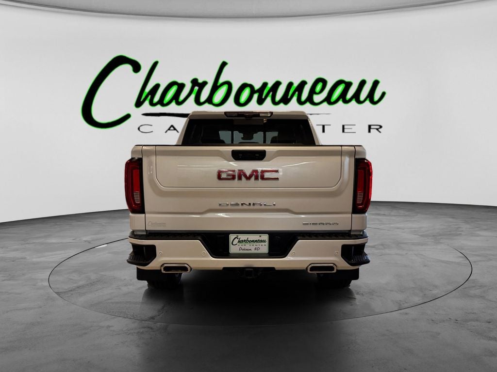 2023 GMC Sierra 1500 4WD Crew Cab Short Box Denali